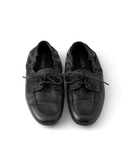 Scarpe Stringate Shuffle di Prada in White da Uomo