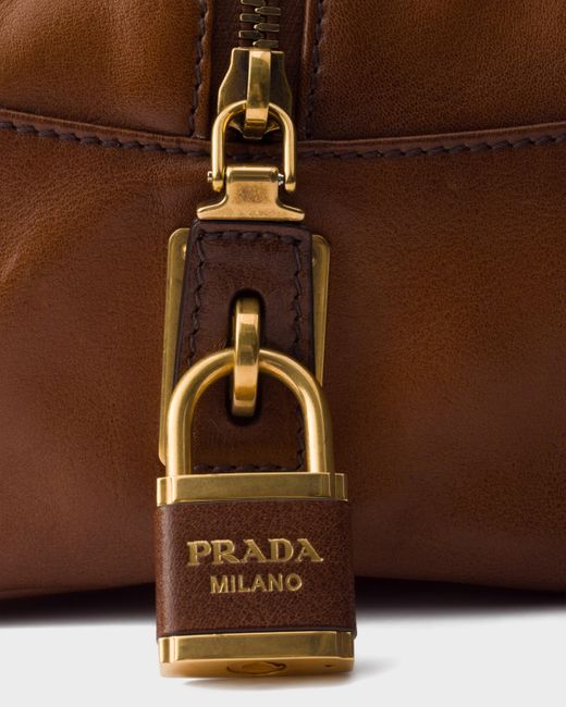 Bauletto Bowling Medium di Prada in Brown