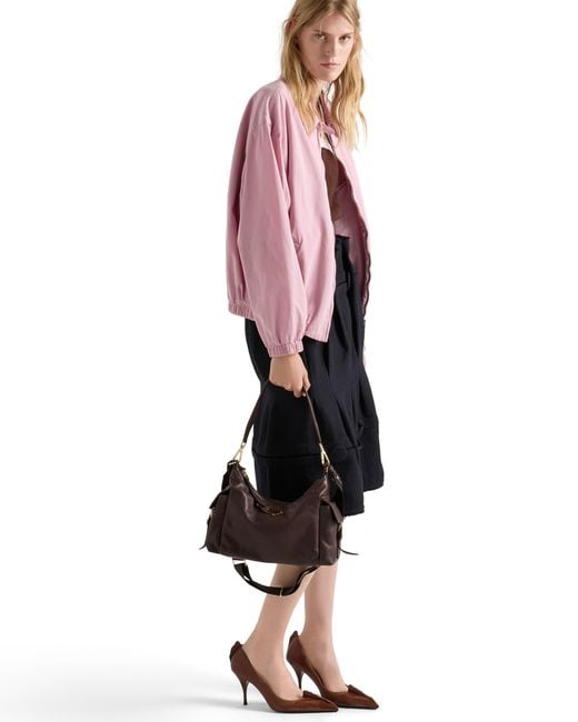 Borsa Explore Large di Prada in Brown