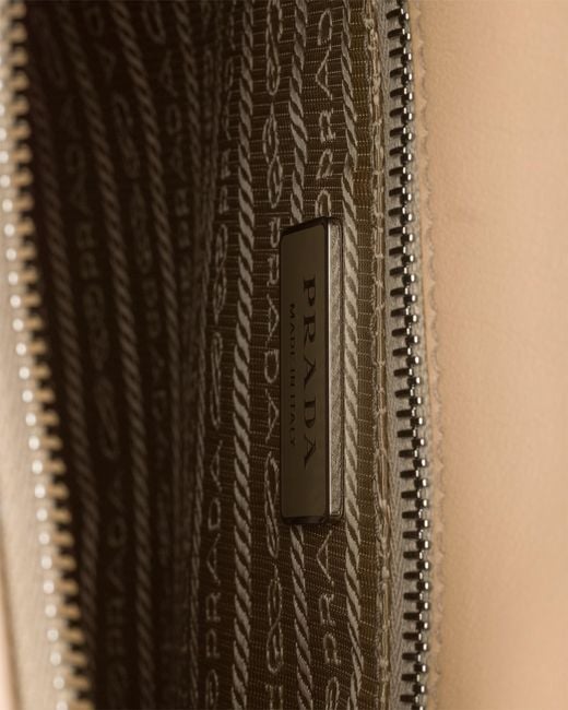 Borsa Fold Large di Prada in Natural