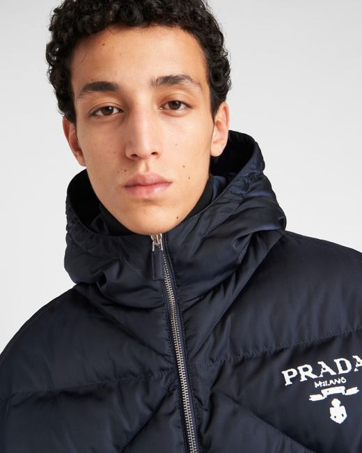 Prada Kurze Daunenjacke Aus Re-nylon in Blue für Herren