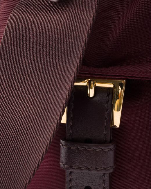 Borsa Explore Large di Prada in Purple