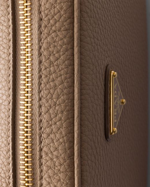Mini Borsa di Prada in Brown