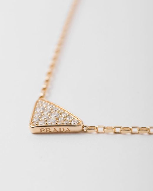 Prada White Eternal Halskette Mit Mikro-Triangolo-Anhänger Aus Gelbgold Mit Diamanten