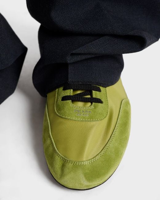 Prada Elastische Collapse Sneaker Aus Re-Nylon Und Wildleder in Green für Herren