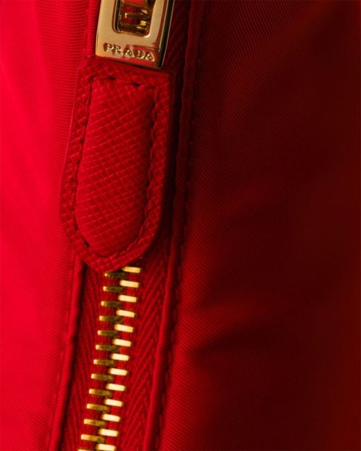 Mini Borsa Re-Edition 2005 di Prada in Red