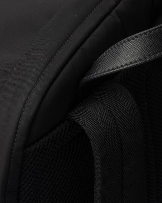 Prada Black Re-nylon Logo-plaque Backpack for men