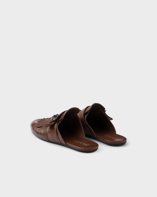 Mules En Cuir Effet Vieilli Shuffle Avec Bride À Boucle Et Frange Prada pour homme en coloris Brown