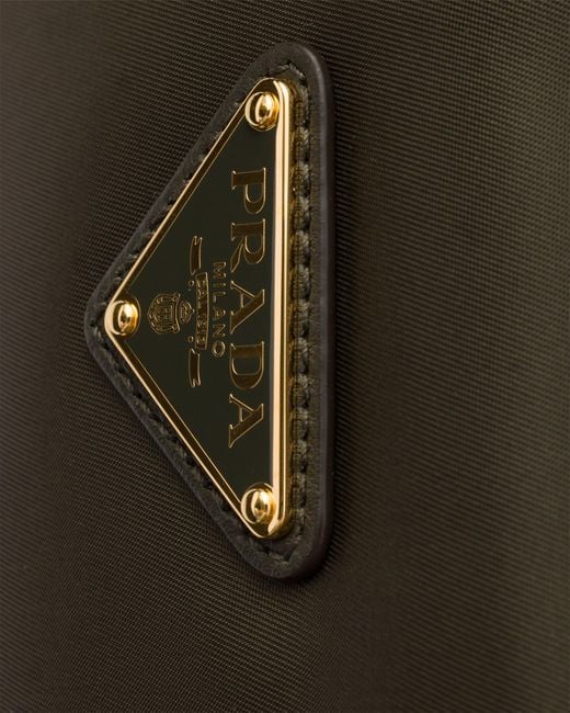 Borsa Explore Small di Prada in Black
