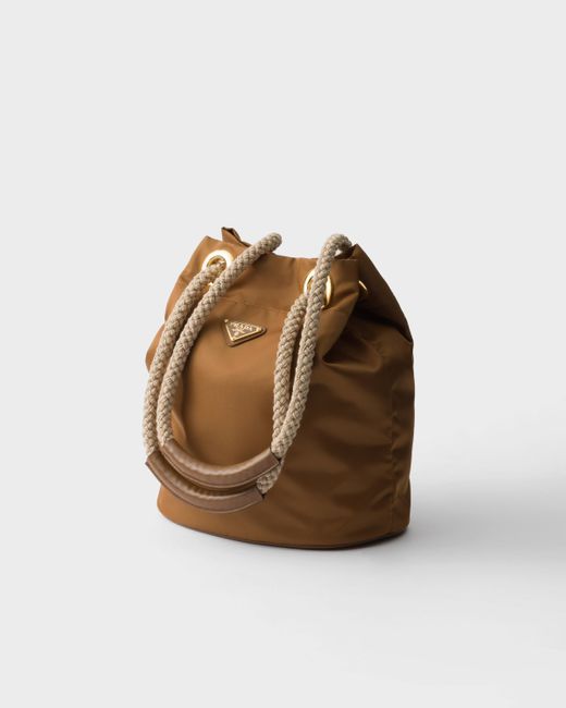 Prada Brown Kleine Mariner Bucket Bag Aus Re-Nylon
