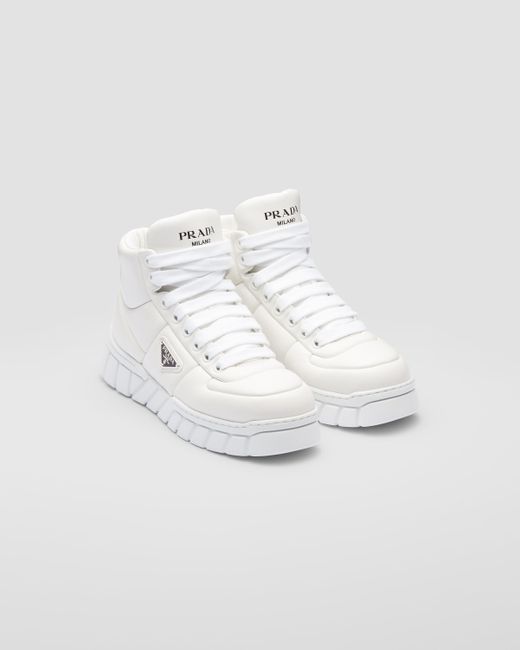 Sneakers Alte In Nappa Imbottita di Prada in White