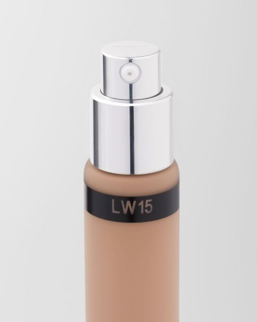 Prada White Reveal Skin Optimizing Foundation Refill - Lw25 - Light Warm