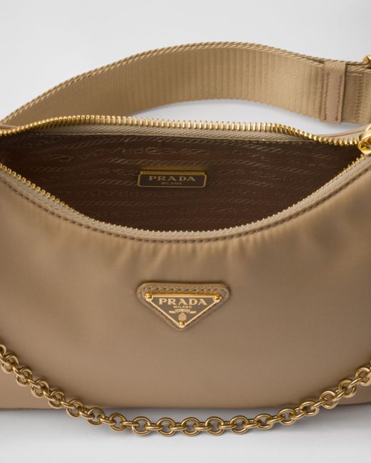 Borsa Re-Edition 2005 di Prada in Natural