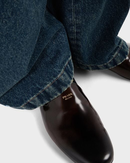 Pantoufles En Cuir Brossé Prada pour homme en coloris White