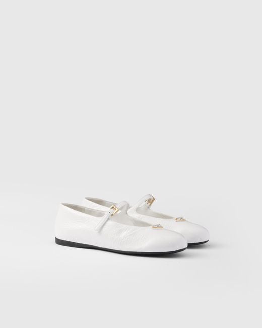 Prada White Ballerinas Aus Aus Naplak-Lackleder