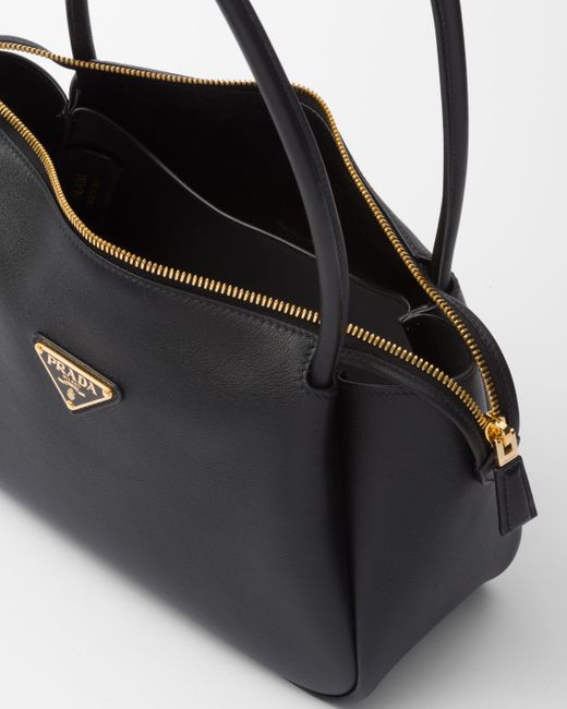 Prada Black Mittelgroße Handtasche Aus Leder