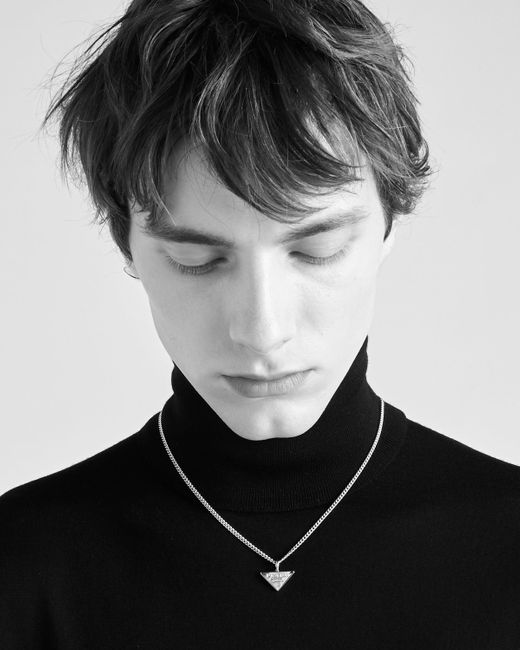 Prada White Eternal Halskette Mit Anhänger Aus Gelbgold