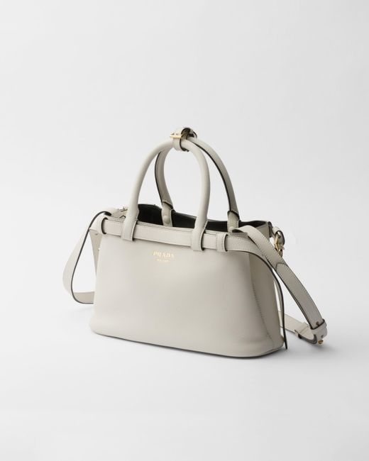 Prada White Kleine Buckle Handtasche Aus Leder Mit Doppeltem Gürtel