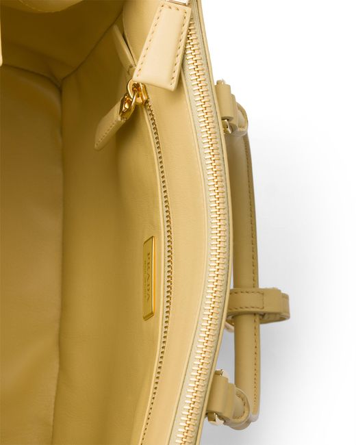 Borsa Galleria Medium di Prada in Metallic