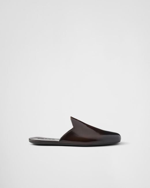 Pantoufles En Cuir Brossé Prada pour homme en coloris White