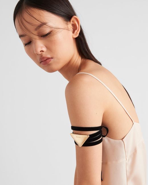 Prada Metallic Eternal Gold Choker With Pendant In Yellow Gold