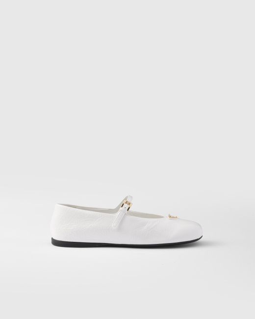 Prada White Ballerinas Aus Aus Naplak-Lackleder