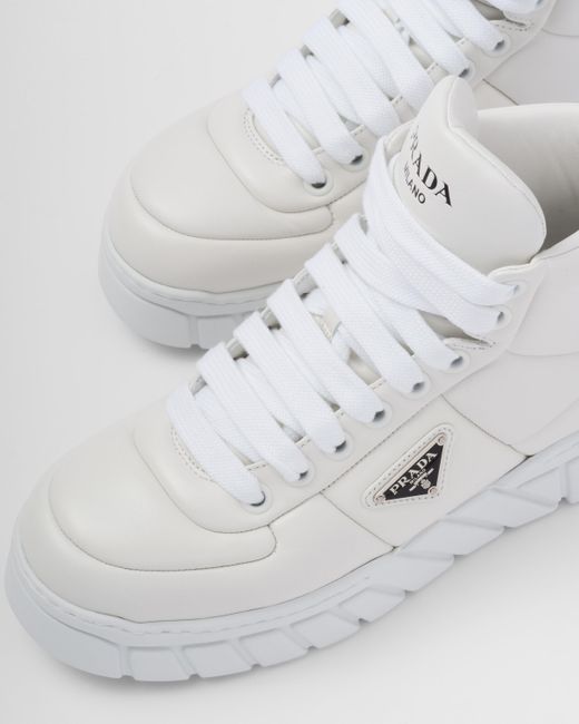 Sneakers Alte In Nappa Imbottita di Prada in White