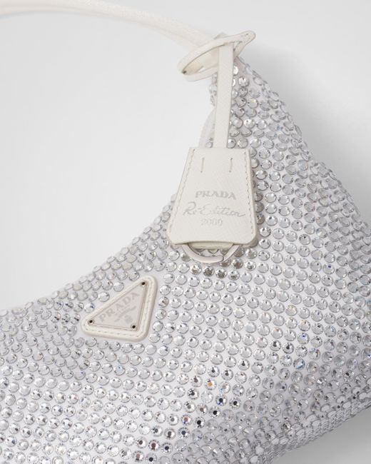 Mini Sac Re-Edition En Satin À Cristaux Prada en coloris White