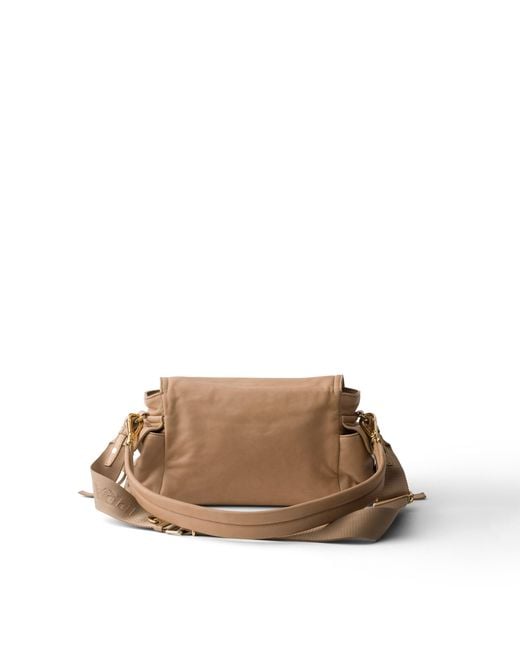 Borsa Explore Medium di Prada in Brown
