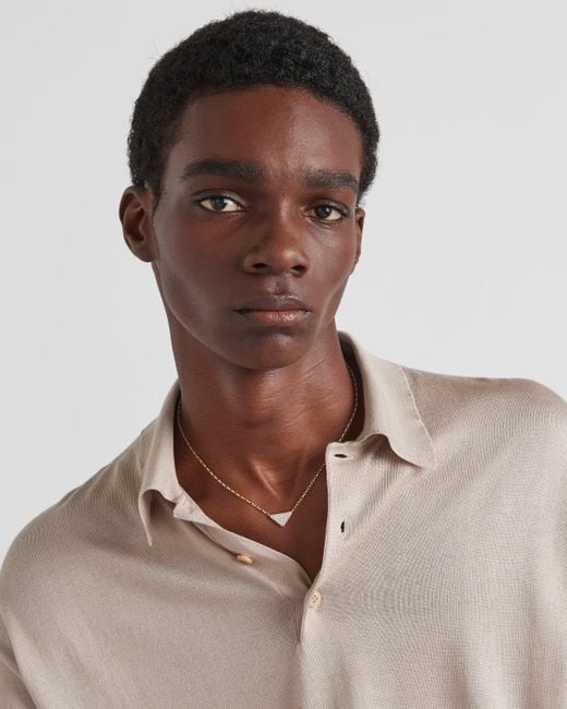 Prada White Eternal Halskette Mit Mini-Triangolo-Anhänger Aus Gelbgold Mit Diamanten