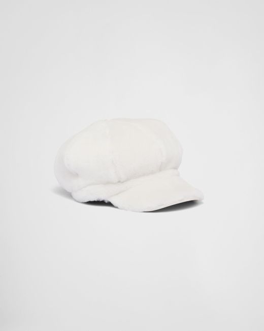 Cappello In Montone di Prada in White