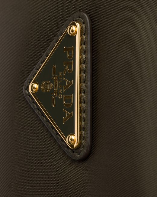Borsa Explore Small di Prada in Black