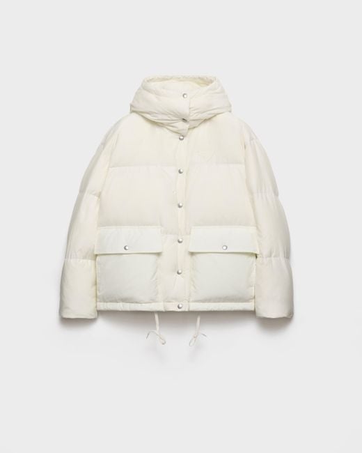 Prada White Daunenjacke Aus Weichem Stoff Mit Kapuze Und Mittlerem Gewicht