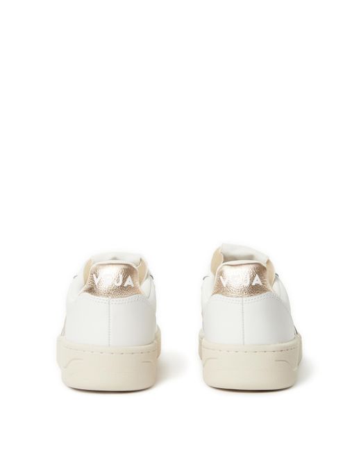 Baskets en cuir V-10 Veja en coloris White