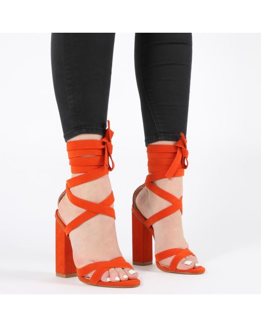Vera lace hotsell up heels