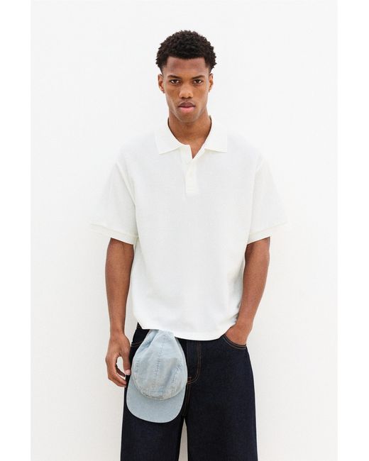 Polo Piqué Boxy di Pull&Bear in White da Uomo