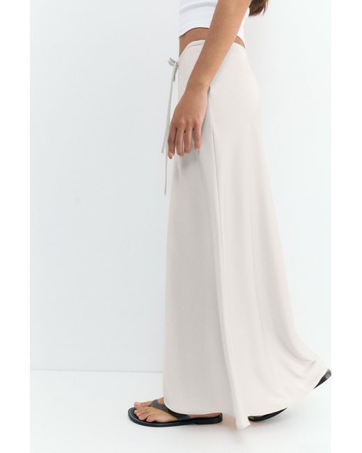 Pull&Bear White Satin Midi Skirt