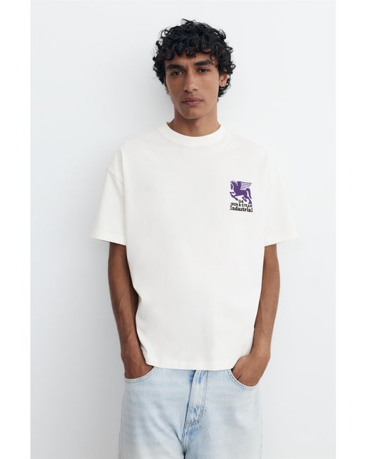 Pull&Bear White Boxy T-Shirt With Embroidered Graphic for men