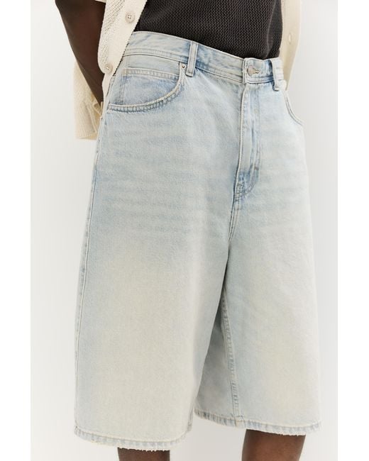Pull&Bear White Skater Jorts for men