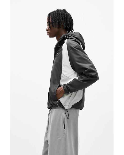 Pull&Bear Stwd-Regenjacke Colour-Block in Black für Herren