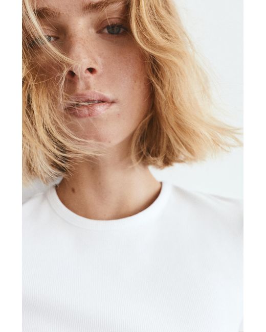 Pull&Bear White Ribbed Short Sleeve T-Shirt