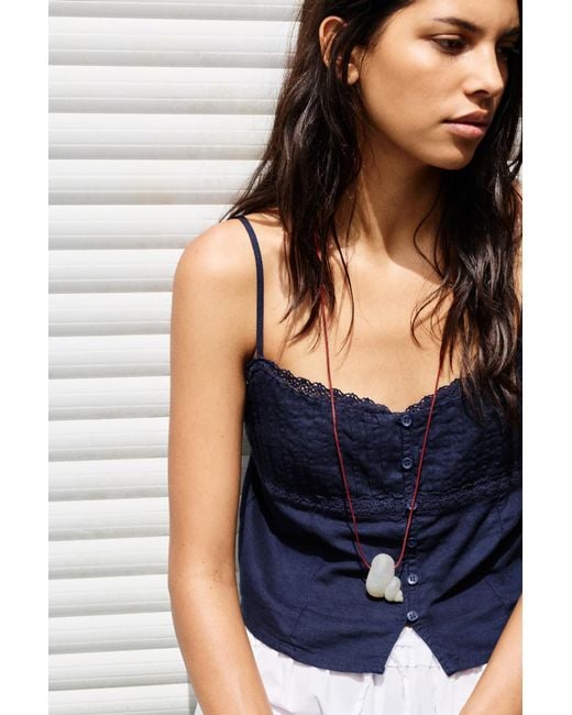 Pull&Bear White Seashell Pendant Necklace