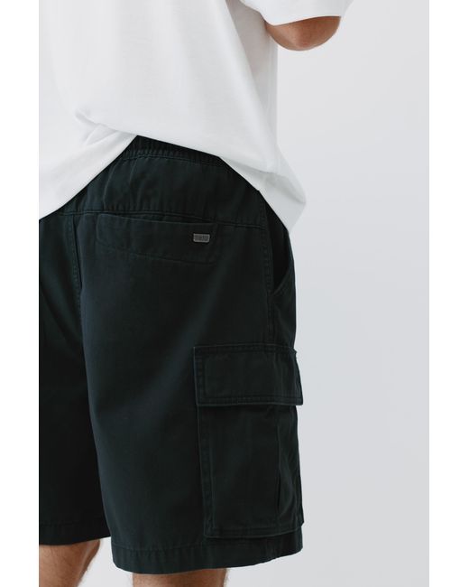Pull&Bear Black Cargo Bermuda Shorts for men