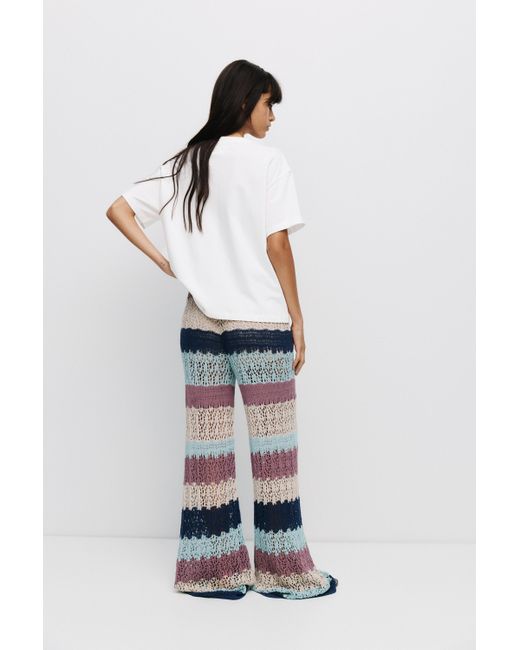 Pull&Bear Multicolor T-Shirt Mit Häkeltasche