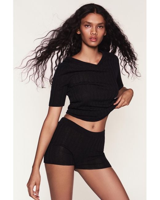 Pull&Bear Black Ribbed Knit Shorts