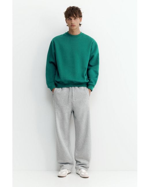 Pull&Bear Green Relaxed Fit Sweatshirt for men