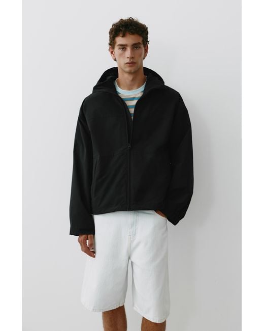 Pull&Bear Black Lightweight Hooded Raincoat for men