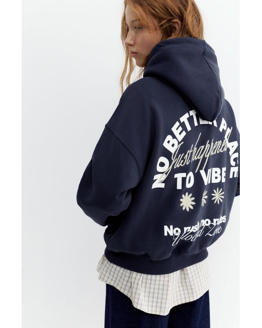 Felpa Cappuccio Grafica Ricamata di Pull&Bear in Blue