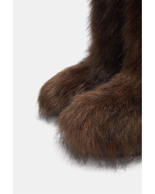 Pull&Bear White Flat Faux Fur Boots
