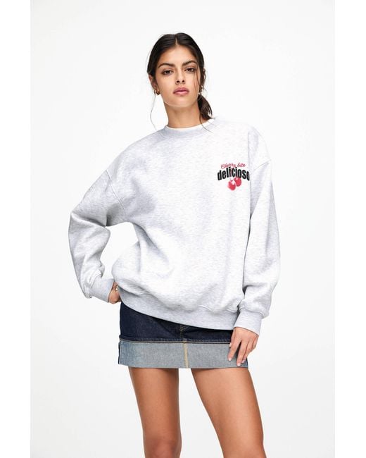 Pull&Bear White Delicious Cherry Sweatshirt